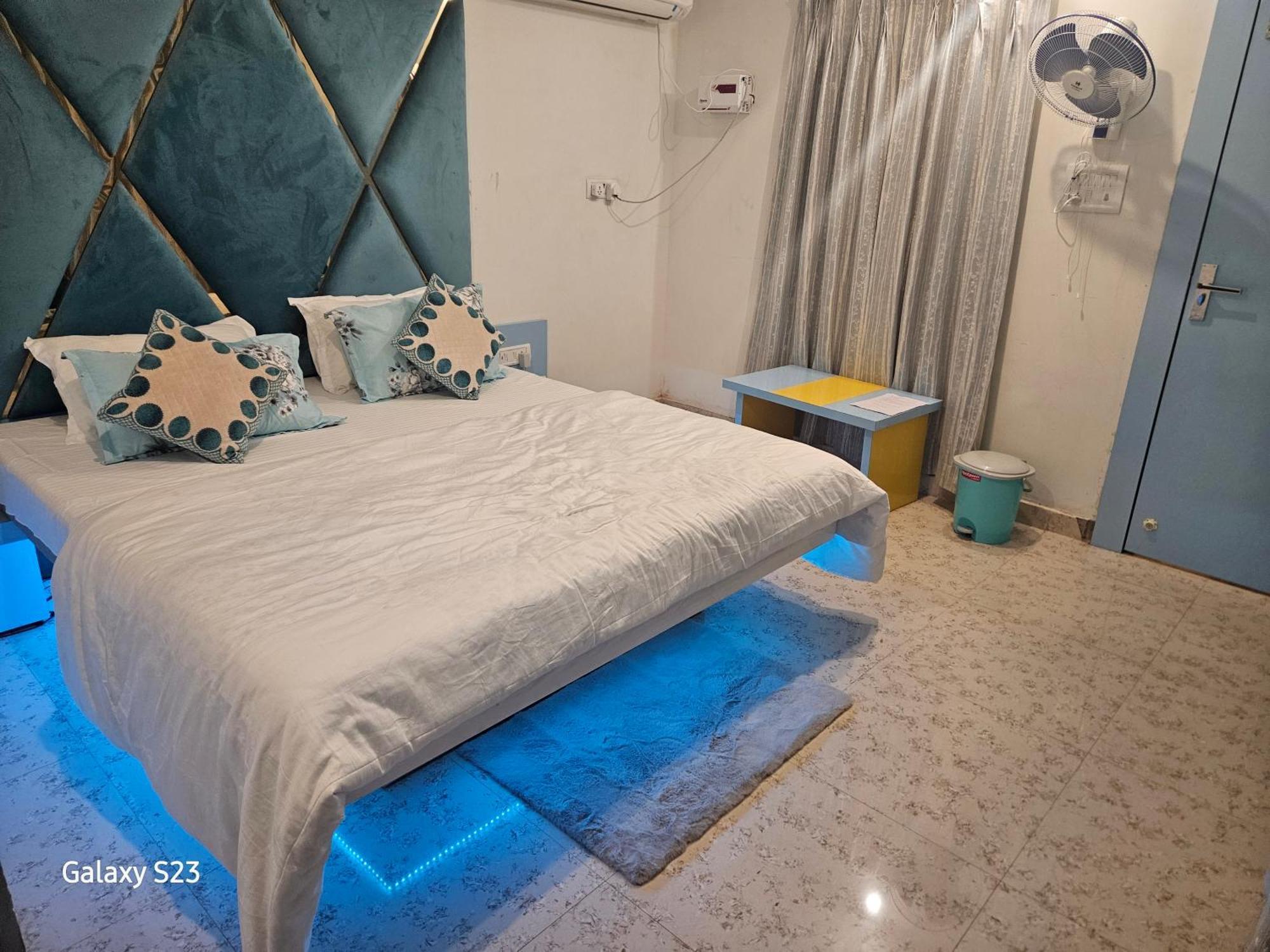 Hotel Sunset Orchha Bagian luar foto
