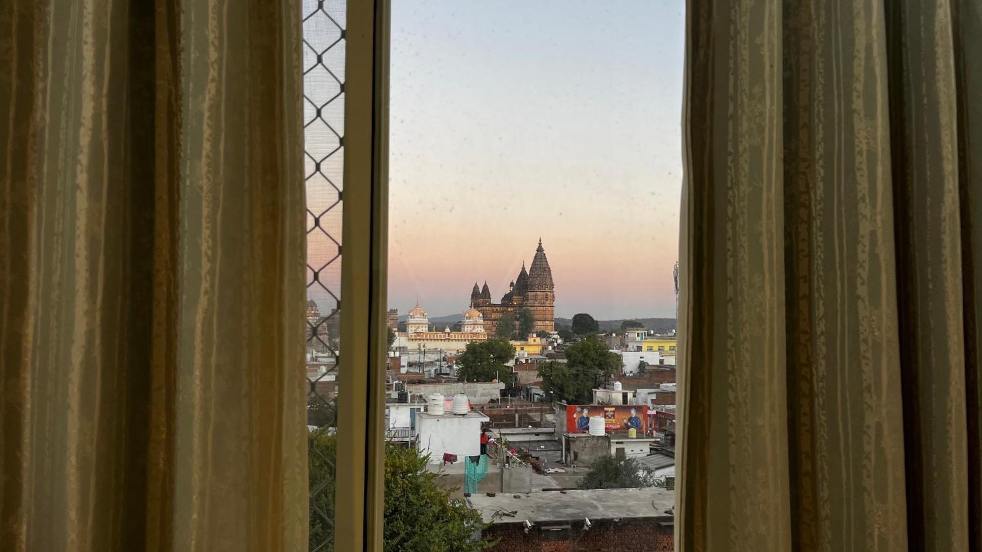 Hotel Sunset Orchha Bagian luar foto